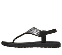 Skechers-Meditation Luxe-Modern Event