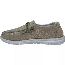Very G-Holly Leopard