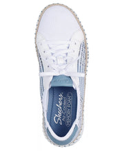 Skechers-Wilhire Blvd Breezy Stroll