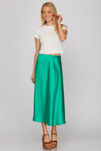 She + Sky-ST1484