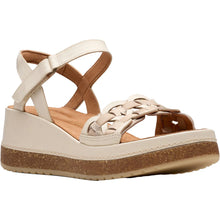 Clarks-Kassanda Bar