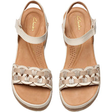Clarks-Kassanda Bar