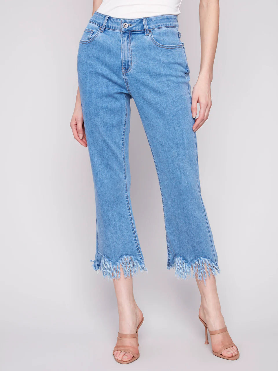 Charlie B-C5277Y/431A