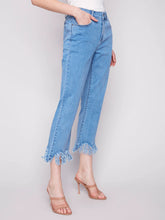 Charlie B-C5277Y/431A