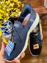 Skechers-Go Walk Joy Abby