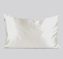 Kitsch-Satin Pillowcase