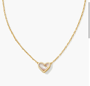 Kendra Scott-Framed Ari Heart Short Pendant Necklace