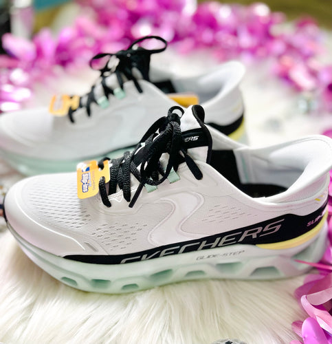 Skechers-Glide Step Atlus