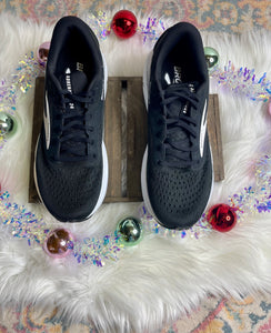 Brooks-Adrenaline GTS 24