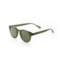 Optimum Optical-Serving Looks Sunglasses