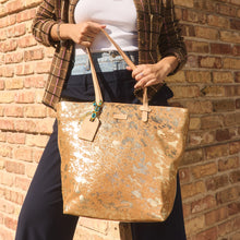 Consuela-Marlow Daily Tote