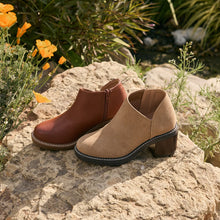 Yellow Box-Bambee