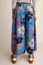 Easel-EB58196F