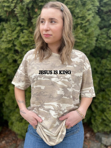 Dwell Apparel-Jesus is King