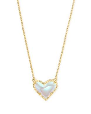 Kendra Scott-Ari Heart Short Pendant Necklace