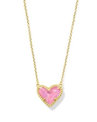 Kendra Scott-Ari Heart Short Pendant Necklace