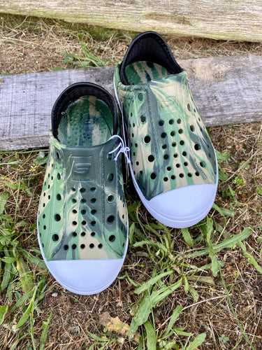 Skechers-Guzman Steps Solar Surge